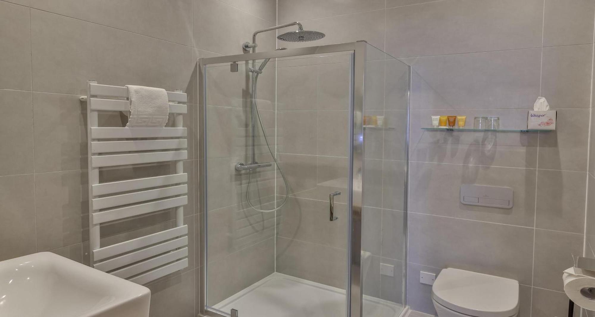 Superior Double Room Non-Smoking,1722931723:JPEG